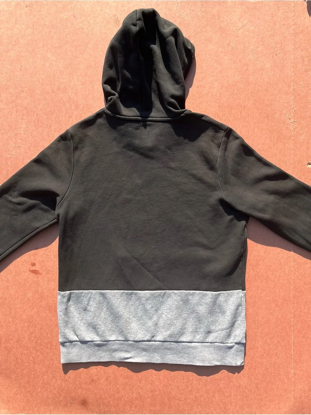 Nike Air Jordan Black & Gray Pullover Hoodie | Men’s Large